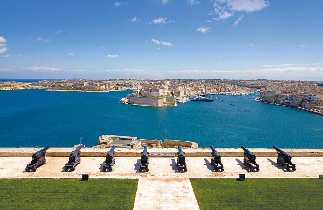 Central&Cosy 2BR Apartment in La Valletta Esterno foto